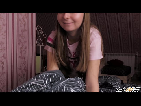 ❤️ Blondie анын BFF анын терең соруп жана анын оозуна сперма алат ❌ Катуу порно ky.moresexmovies.ru ❌️❤